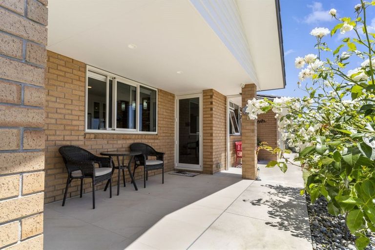 Photo of property in 23 Dayna Avenue, Ohauiti, Tauranga, 3112