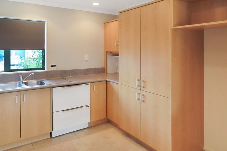 Photo of property in 122 Redvers Drive, Belmont, Lower Hutt, 5010