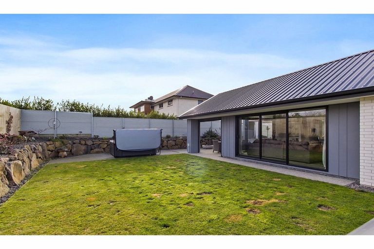 Photo of property in 54 Meadowstone Street, Gleniti, Timaru, 7910