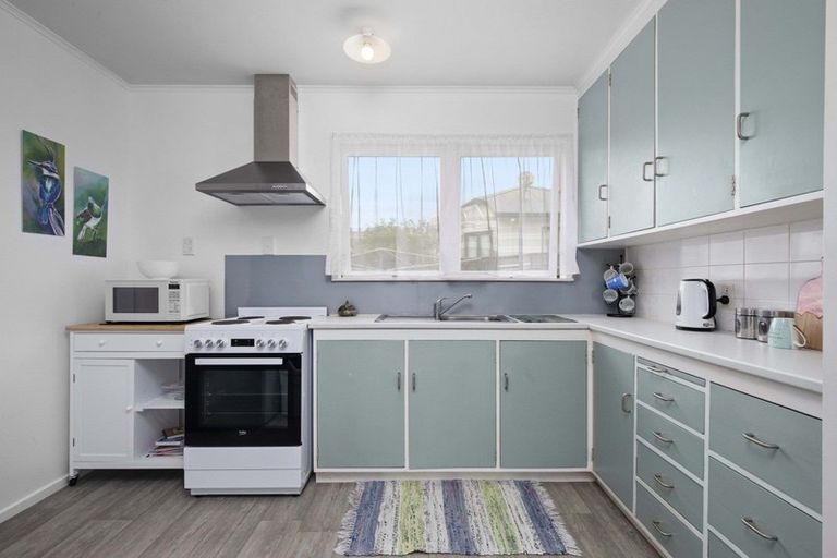 Photo of property in 1/20 Victoria Street, Pukekohe, 2120