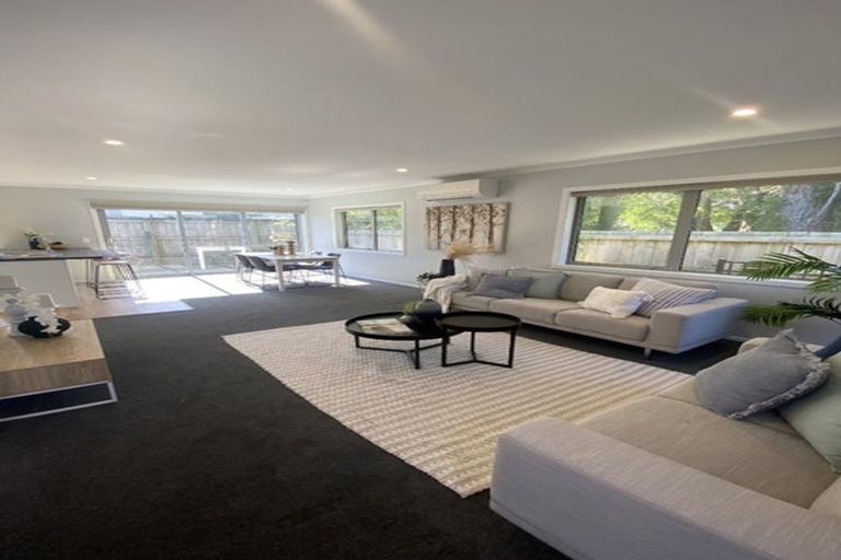 Photo of property in 9b Fitzherbert Road, Wainuiomata, Lower Hutt, 5014