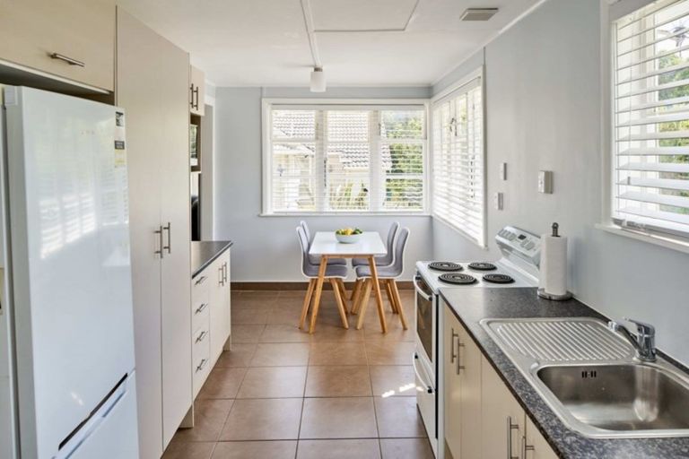 Photo of property in 31 Mungavin Avenue, Ranui, Porirua, 5024