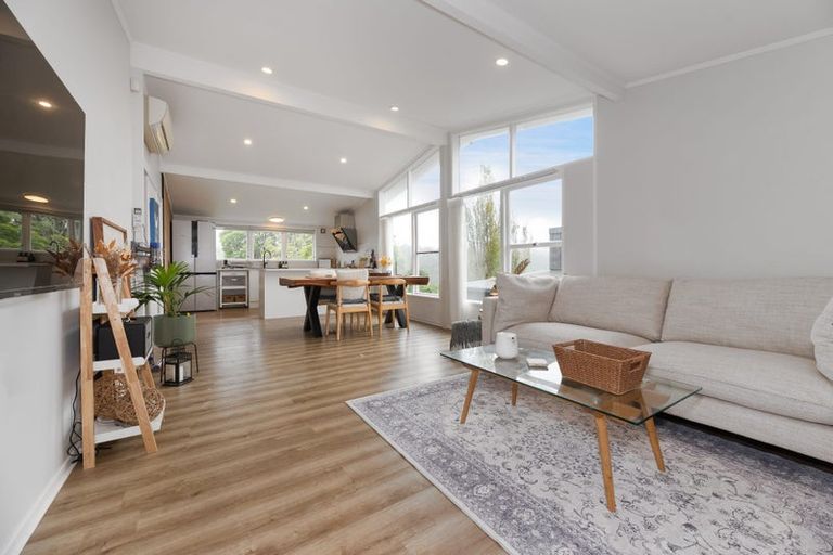 Photo of property in 137 Verbena Road, Birkdale, Auckland, 0626