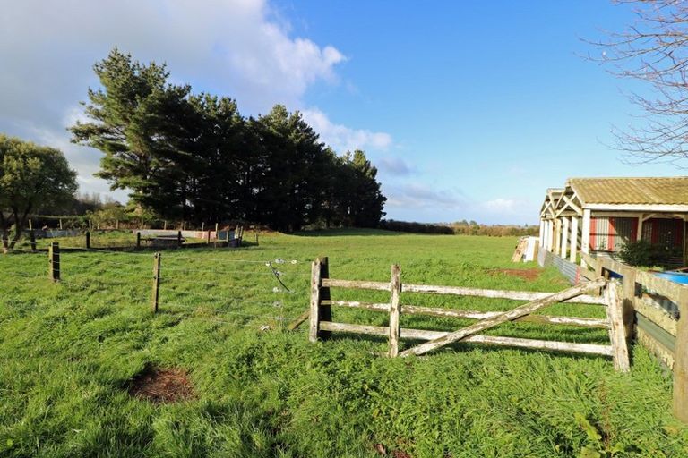 Photo of property in 1530 Manaia Road, Kaponga, Hawera, 4679