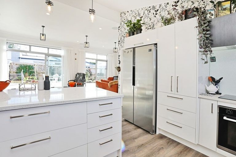 Photo of property in 6 Findlay Road, Waverley, Invercargill, 9810