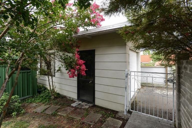 Photo of property in 1/18 Chambers Street, Havelock North, 4130