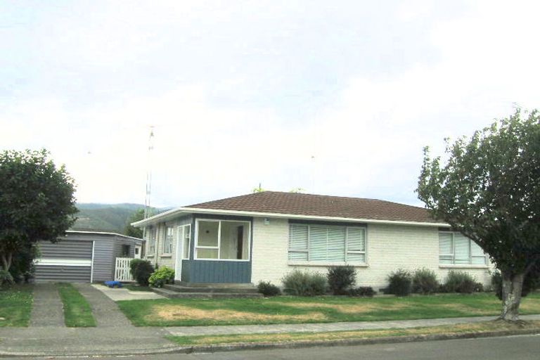 Photo of property in 1a Joseph Grove, Elderslea, Upper Hutt, 5018