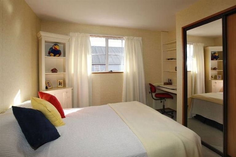 Photo of property in 6 Pasadena Place, Harewood, Christchurch, 8051