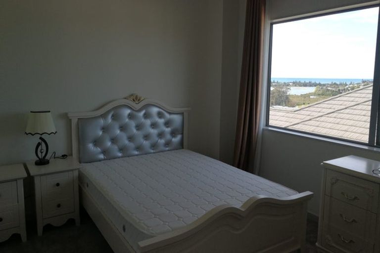 Photo of property in 18 Carpenter Lane, Silverdale, 0932