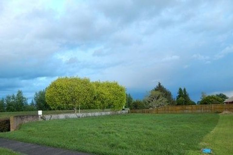 Photo of property in 1 Benner Drive, Ngatea, 3503