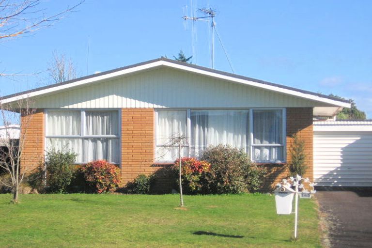 Photo of property in 145 Totara Drive, Pukete, Hamilton, 3200