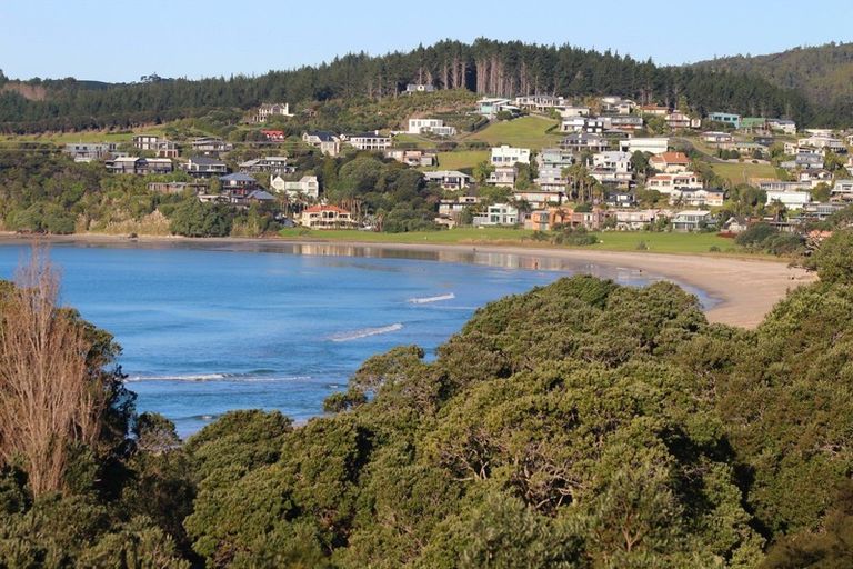 Photo of property in 1170 Cove Road, Langs Beach, Waipu, 0582