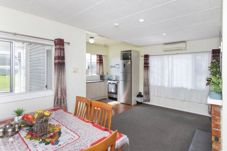 Photo of property in 23 School Road, Te Hapara, Gisborne, 4010