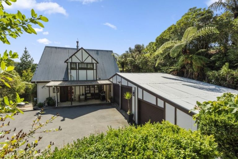 Photo of property in 242 Plateau Road, Te Marua, Upper Hutt, 5018