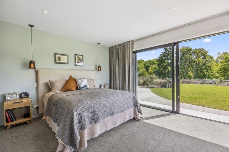 Photo of property in 10 Rodeo Place, Outram, 9019