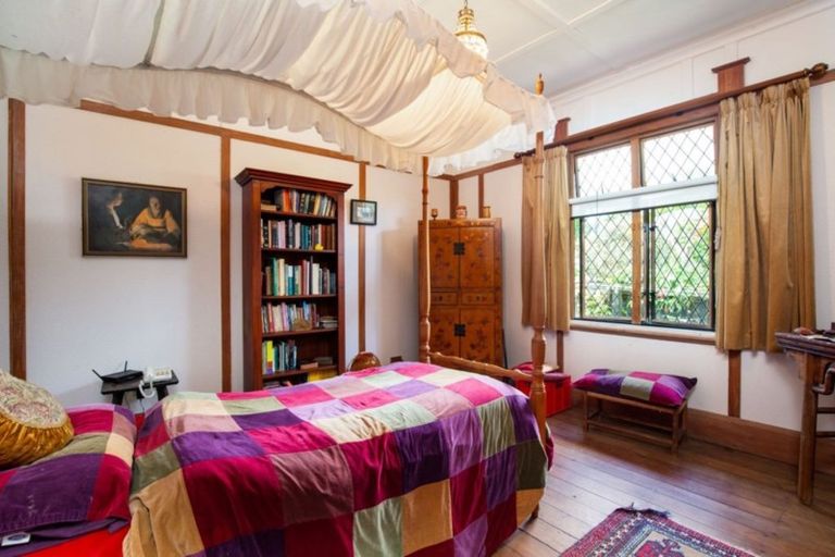 Photo of property in 33 Fitzroy Road, Fitzroy, New Plymouth, 4312