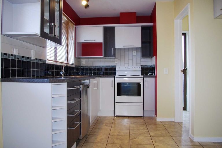 Photo of property in 3/51 Marshland Road, Shirley, Christchurch, 8061