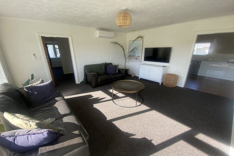 Photo of property in 1 Chester Place, Taradale, Napier, 4112