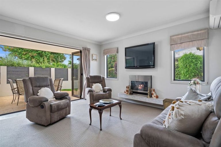 Photo of property in 1 Bellbird Rise, Pyes Pa, Tauranga, 3112