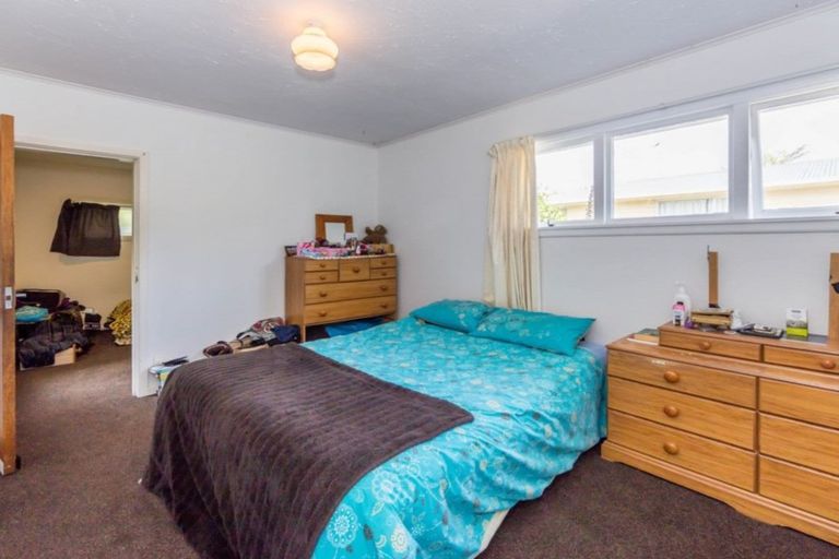 Photo of property in 357 Gardiners Road, Harewood, Christchurch, 8051