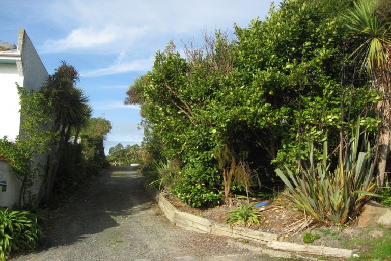 Photo of property in 17 Beaconsfield Road, Portobello, Dunedin, 9014
