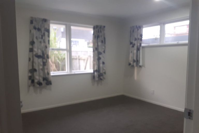Photo of property in 13 Lewis Road, Pakuranga, Auckland, 2010