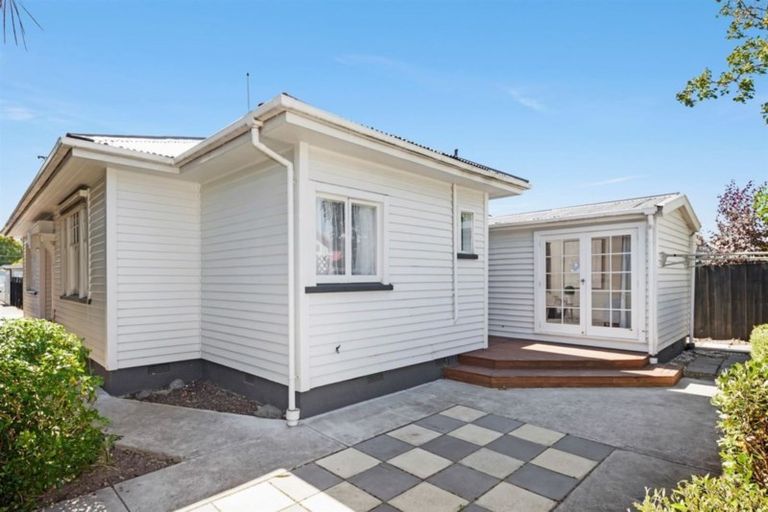 Photo of property in 2/35 Rutland Street, St Albans, Christchurch, 8014