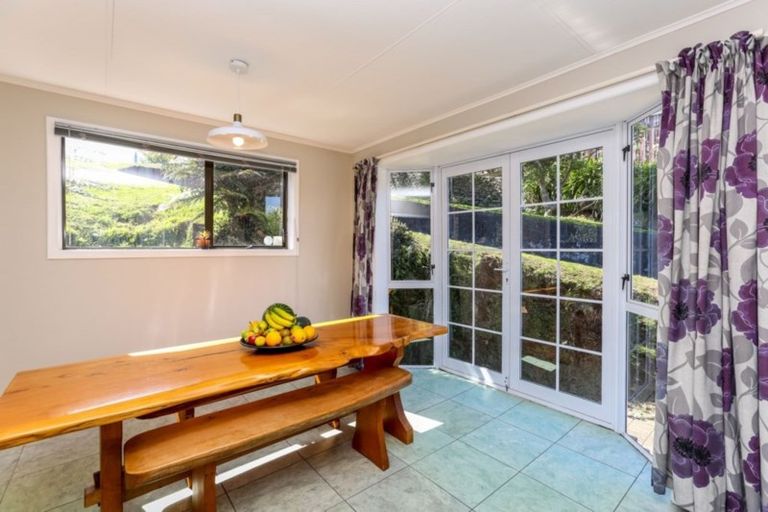 Photo of property in 117 Omata Road, Marfell, New Plymouth, 4310