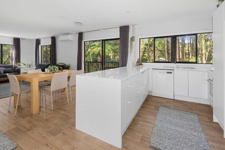 Photo of property in 16 Awa Glade Lane, Tikipunga, Whangarei, 0112