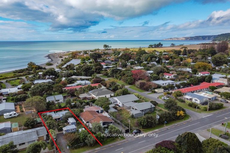 Photo of property in 331 Clifton Road, Te Awanga, 4102