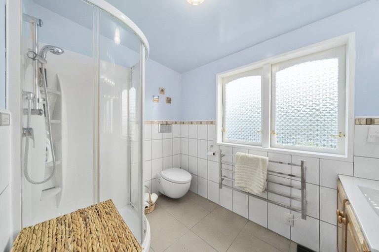 Photo of property in 48 Hautana Street, Woburn, Lower Hutt, 5010