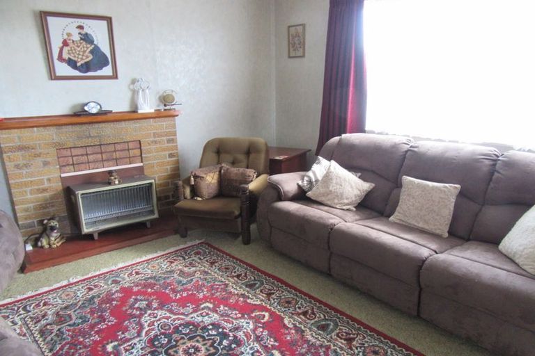 Photo of property in 7 Studholme Street, Waimate, 7924