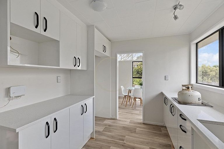 Photo of property in 25 Carter Place, Manurewa, Auckland, 2102