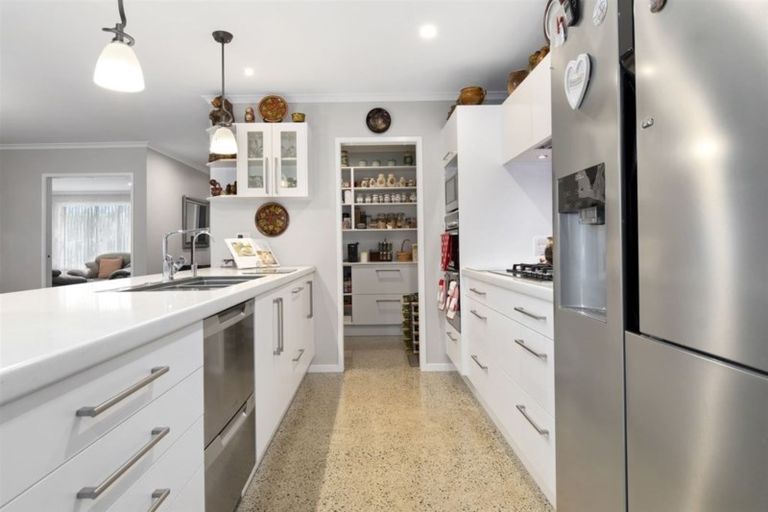 Photo of property in 12 Lynley Park Drive, Omokoroa, 3114