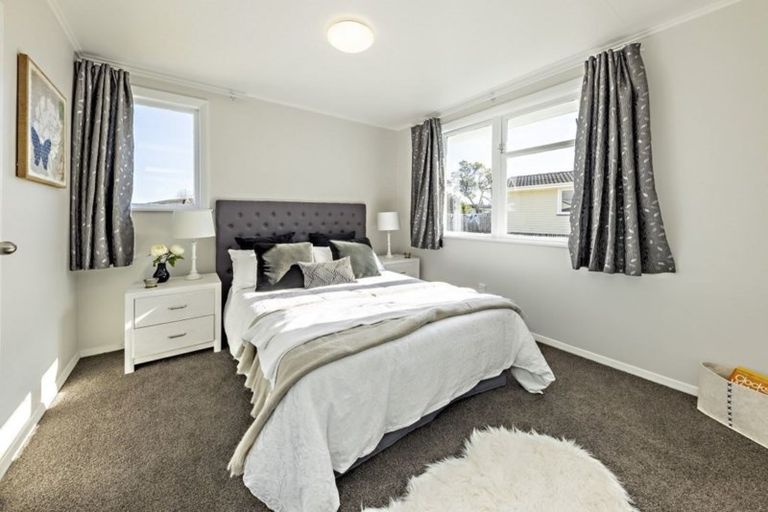 Photo of property in 34 Lavinia Crescent, Mangere East, Auckland, 2024