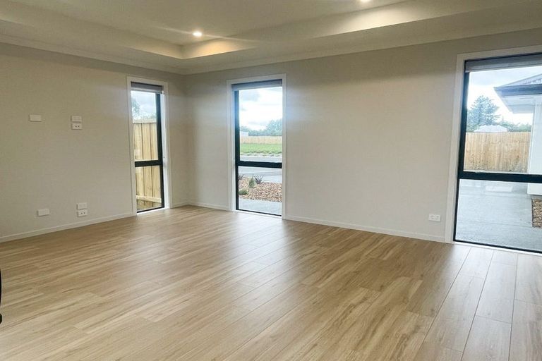 Photo of property in 27 Russell Lilley Drive, Rolleston, 7614