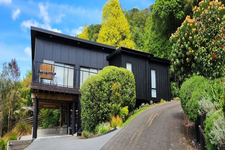 Photo of property in 17a Silich Street, Acacia Bay, Taupo, 3330