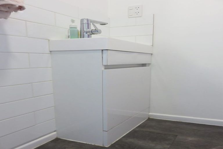 Photo of property in 30 Sea View Road, Baylys Beach, Dargaville, 0377