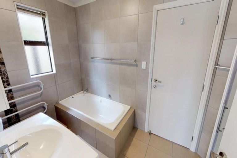 Photo of property in 53a Limbrick Street, Terrace End, Palmerston North, 4410