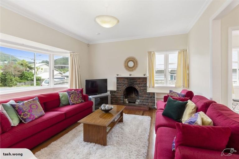 Photo of property in 2 Tringham Street, Karori, Wellington, 6012