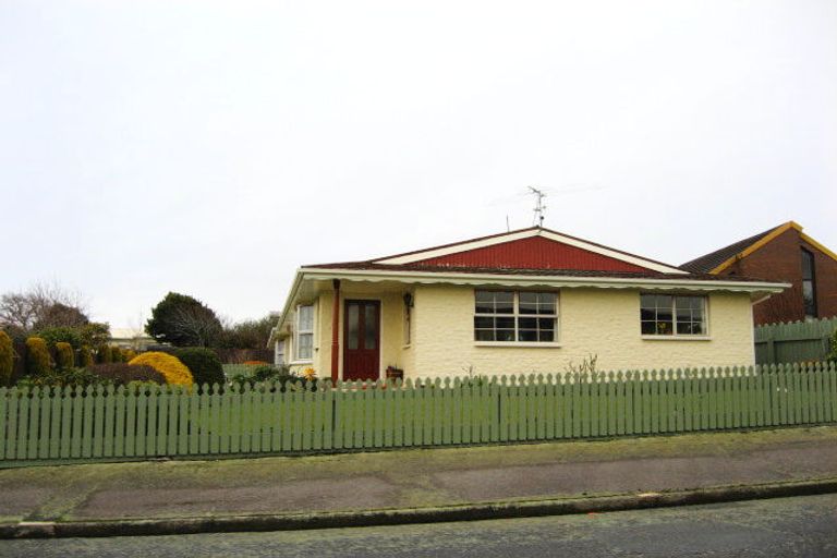 Photo of property in 21 Kauri Terrace, Hargest, Invercargill, 9810