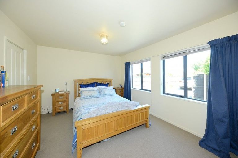 Photo of property in 2/109 Lincoln Road, Addington, Christchurch, 8024
