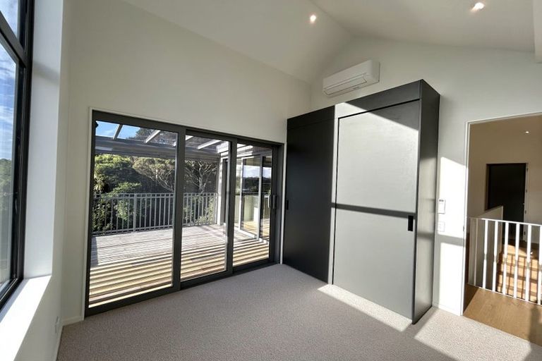 Photo of property in 93a Verran Road, Birkenhead, Auckland, 0626