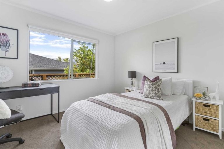 Photo of property in 2/4 Gibraltar Street, Howick, Auckland, 2014