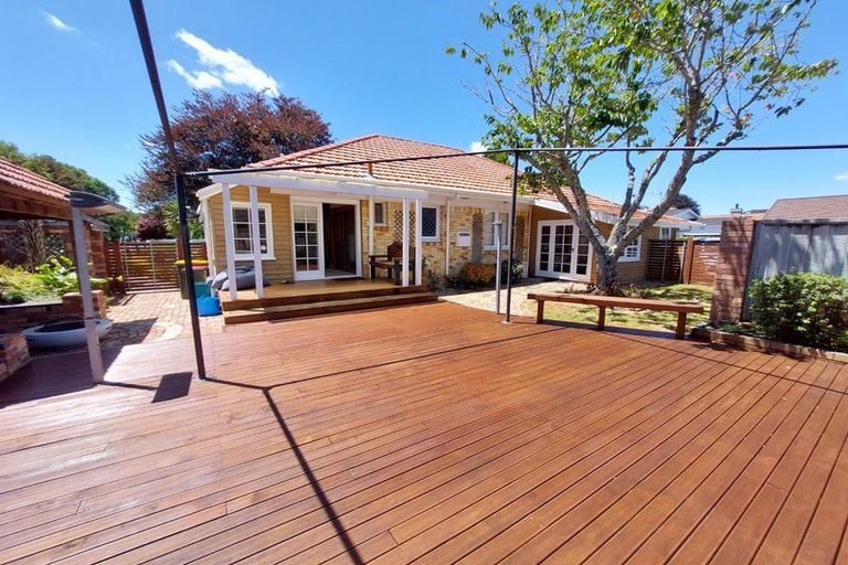 Photo of property in 37 Dalethorpe Avenue, Fairfield, Hamilton, 3214