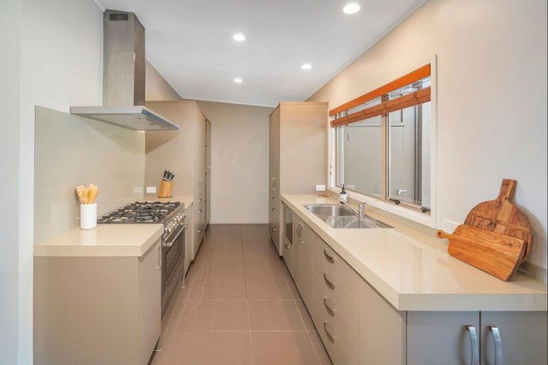 Photo of property in 103 The Tee, Matarangi, Whitianga, 3592