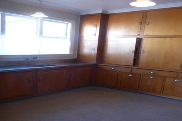 Photo of property in 41 Kemp Street, Kilbirnie, Wellington, 6022