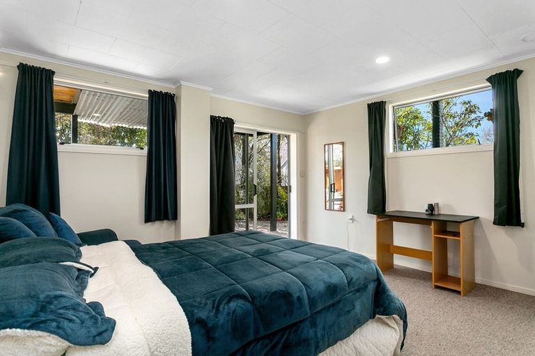 Photo of property in 14 Wembley Place, Richmond Heights, Taupo, 3330