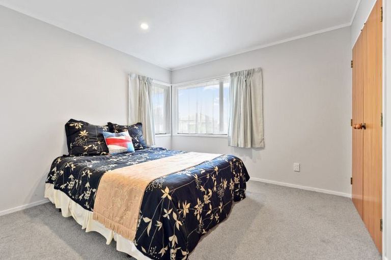 Photo of property in 61 Vardon Road, St Andrews, Hamilton, 3200