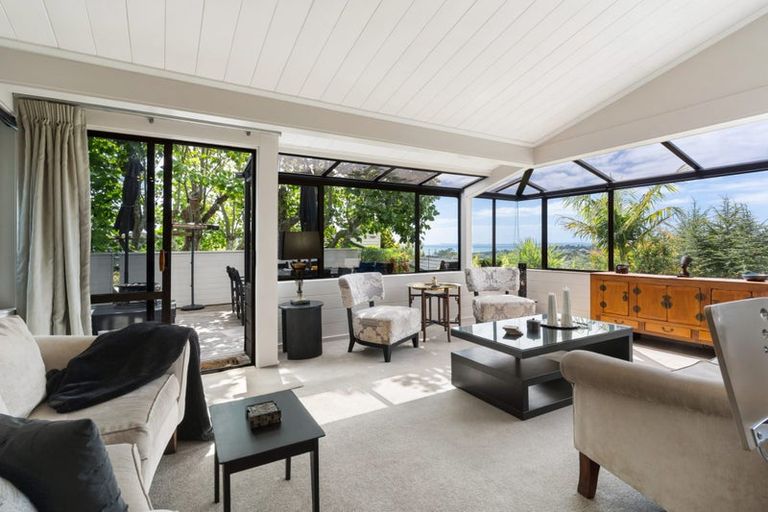 Photo of property in 5 Amante Crescent, Mairangi Bay, Auckland, 0630